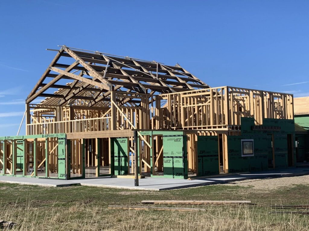 Residential custom home framing and roof structure installation in Austin, Texas